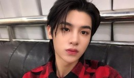 娱乐爆料黄明昊是真的吗,娱乐爆料背后的真相